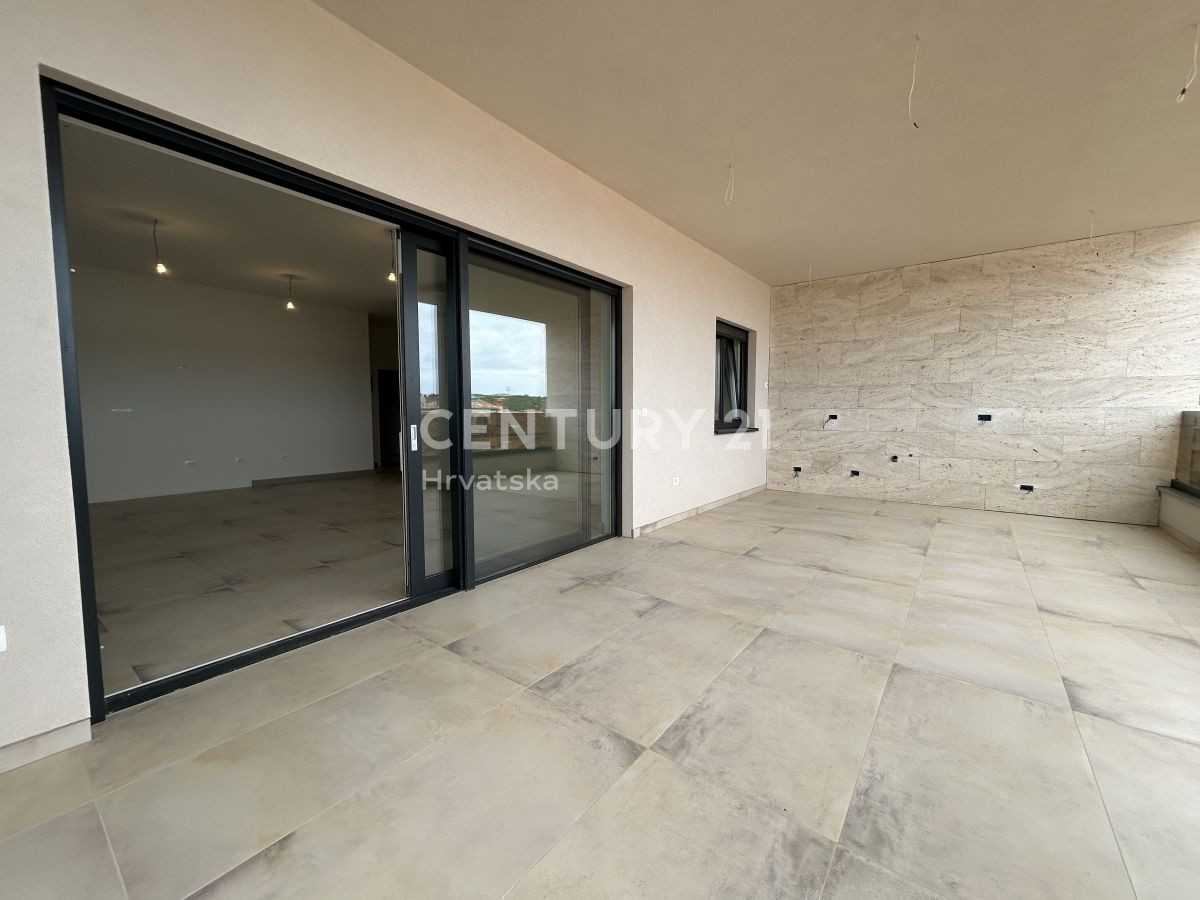 Condominium in Medulin, Istria County 12644268
