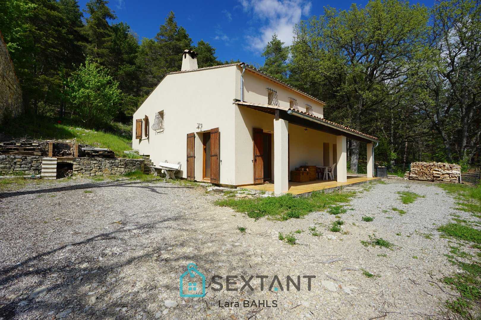 House in Comps-sur-Artuby, Provence-Alpes-Cote d'Azur 12644664