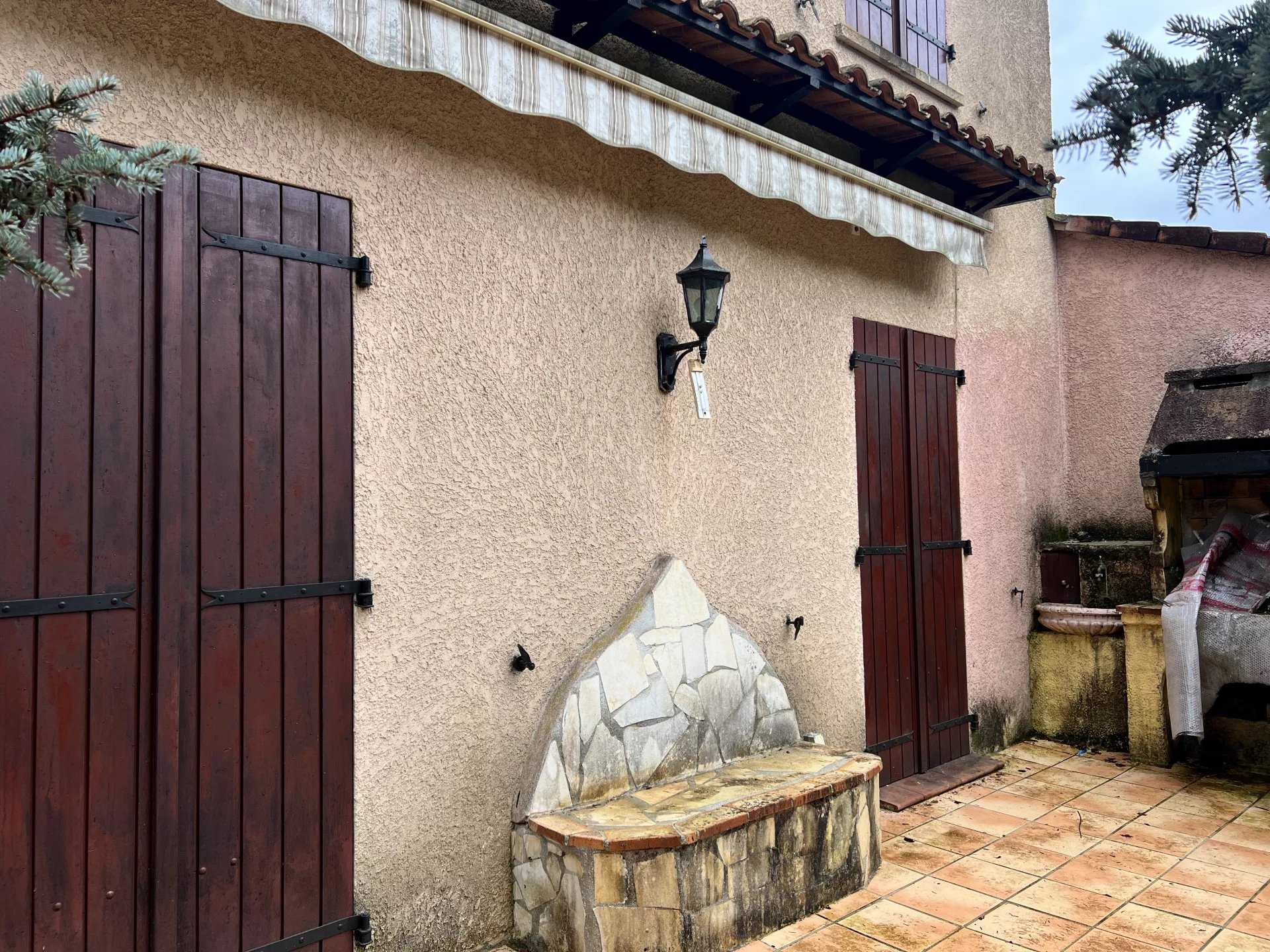 rumah dalam Sospel, Provence-Alpes-Côte d'Azur 12644960