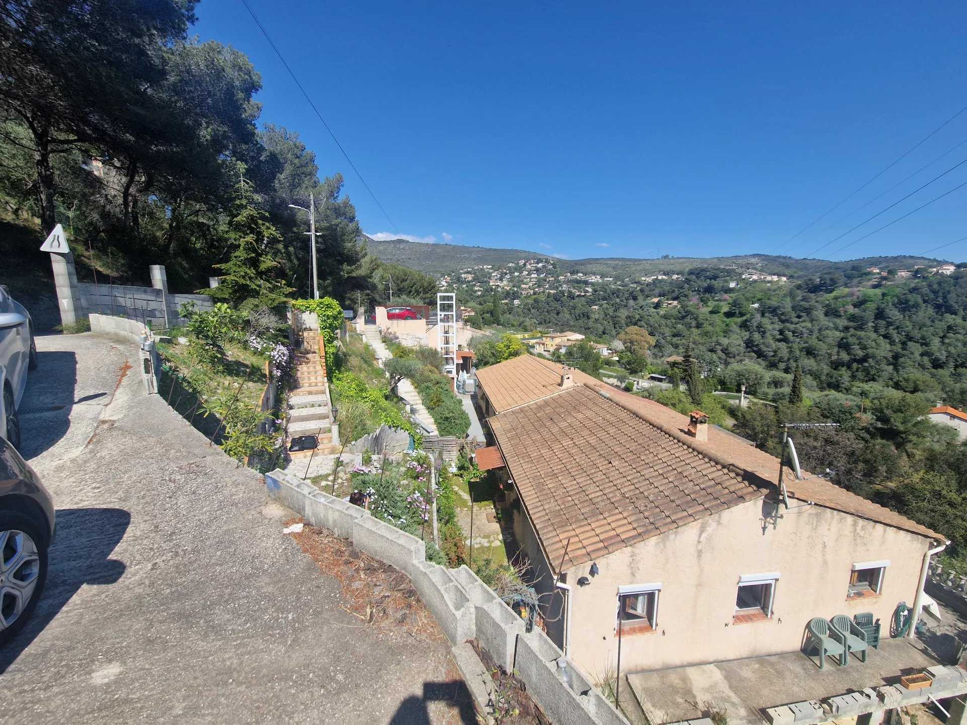 House in Le Ray, Provence-Alpes-Cote d'Azur 12644976