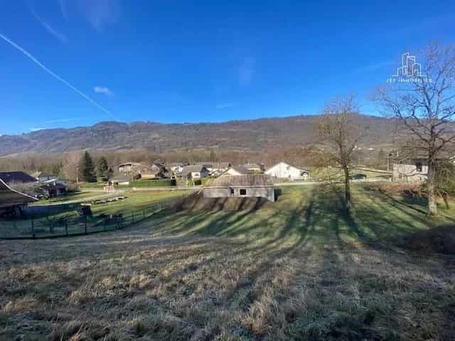 Tanah di Meja, Auvergne-Rhone-Alpes 12645026