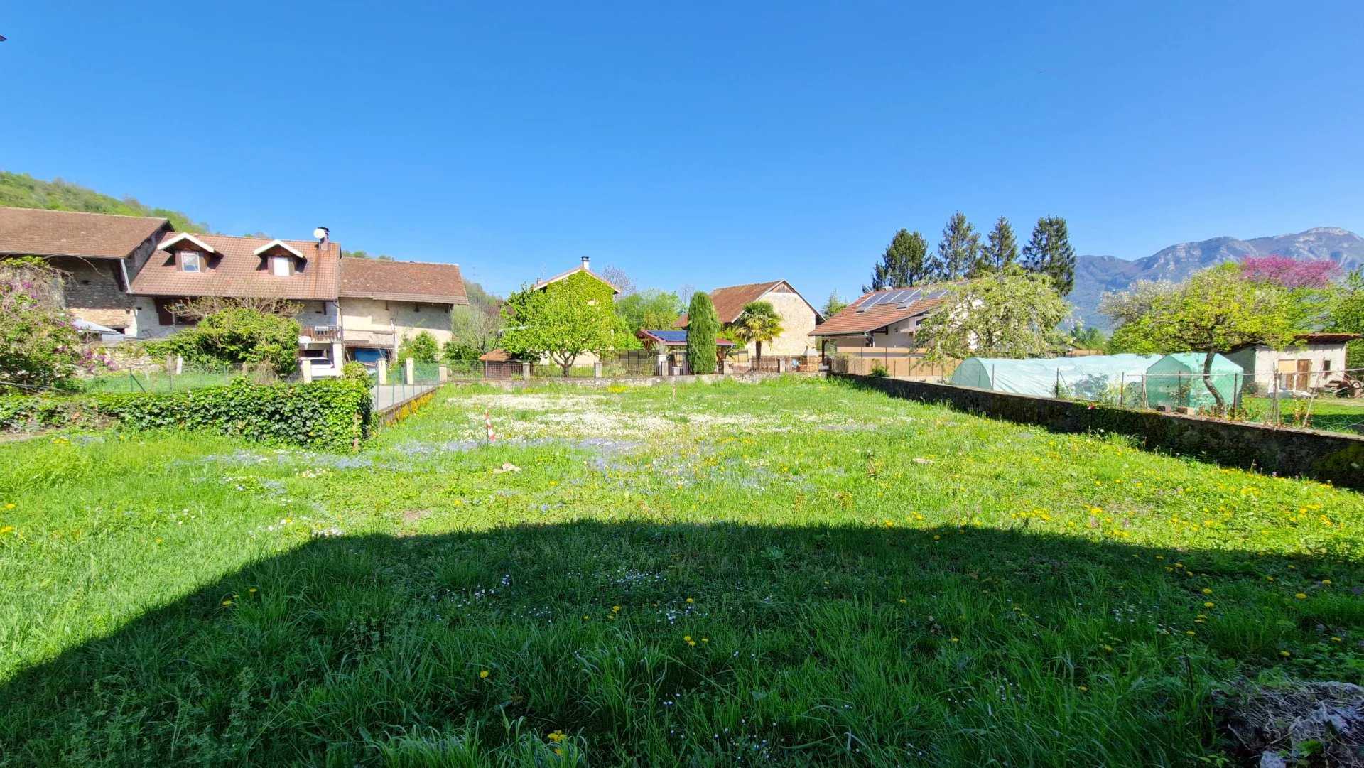 Casa nel La Cuillere, Alvernia-Rodano-Alpi 12645064