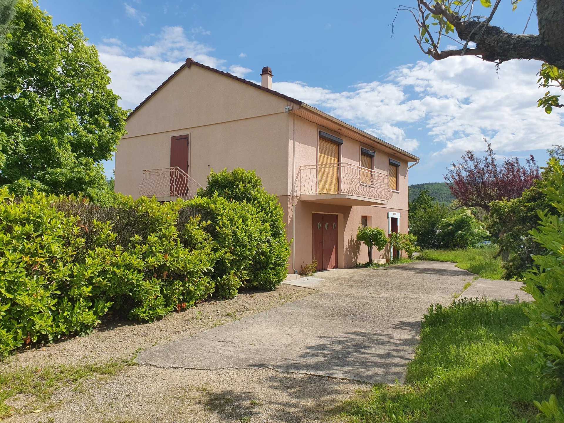 Residential in Saint-Appolinard, Loire 12645698
