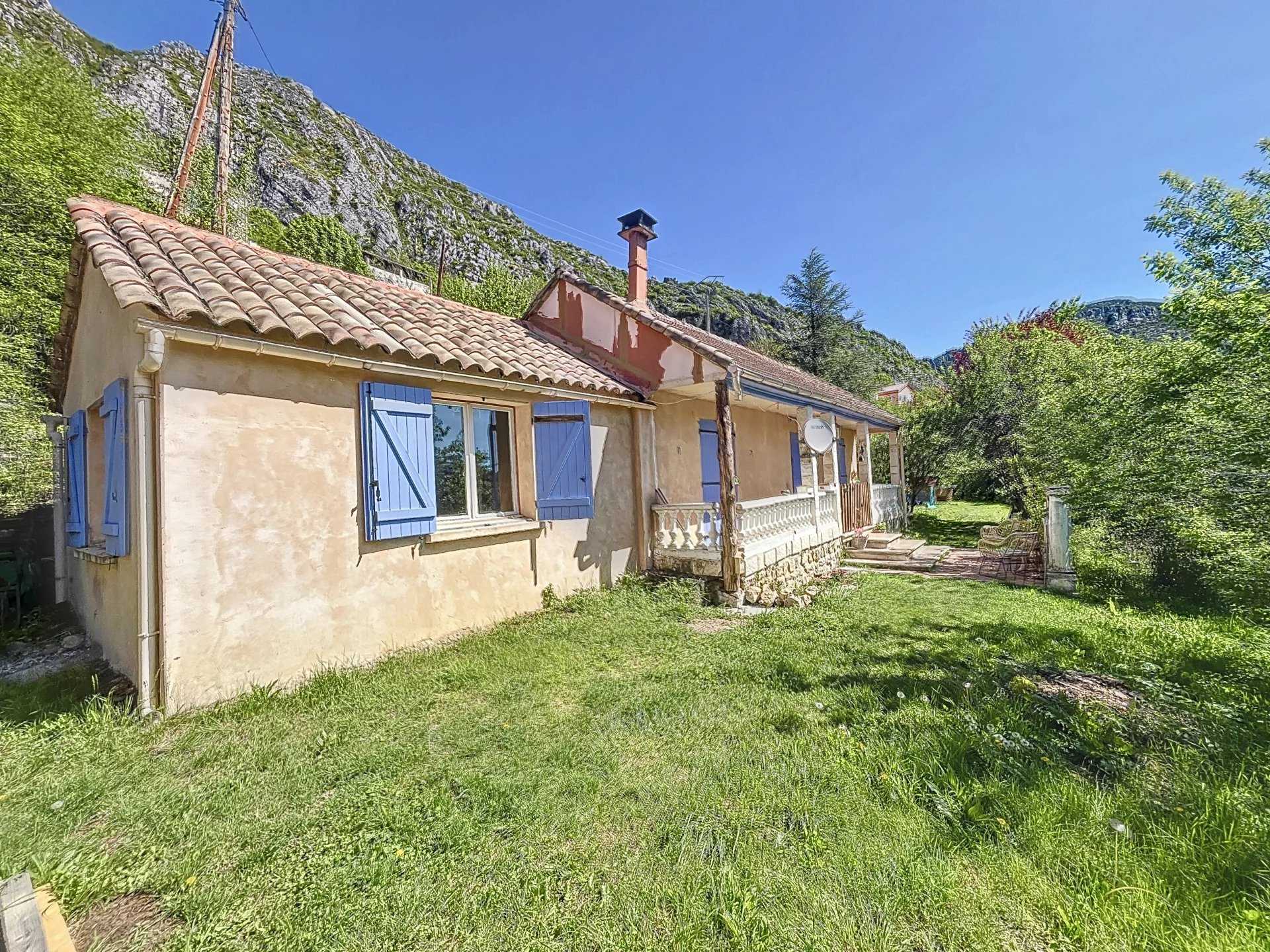Rumah di Brianconnet, Provence-Alpes-Cote d'Azur 12645729