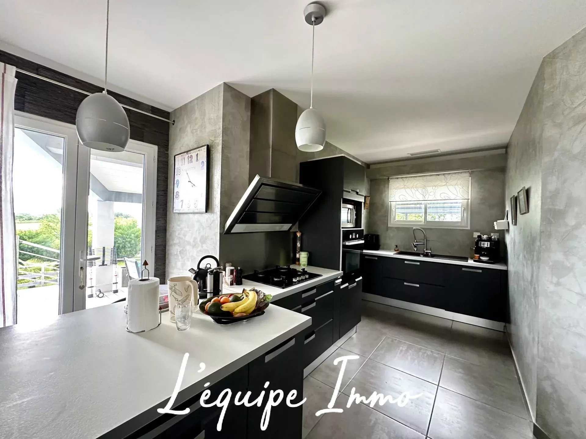 σπίτι σε L'Isle-Jourdain, Occitanie 12645746