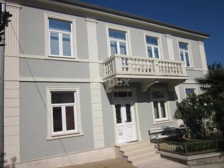 Talo sisään Crikvenica, Primorsko-Goranska Zupanija 12646299