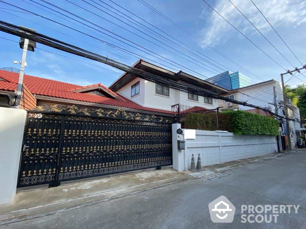 House in Phaya Thai, Krung Thep Maha Nakhon 12646474