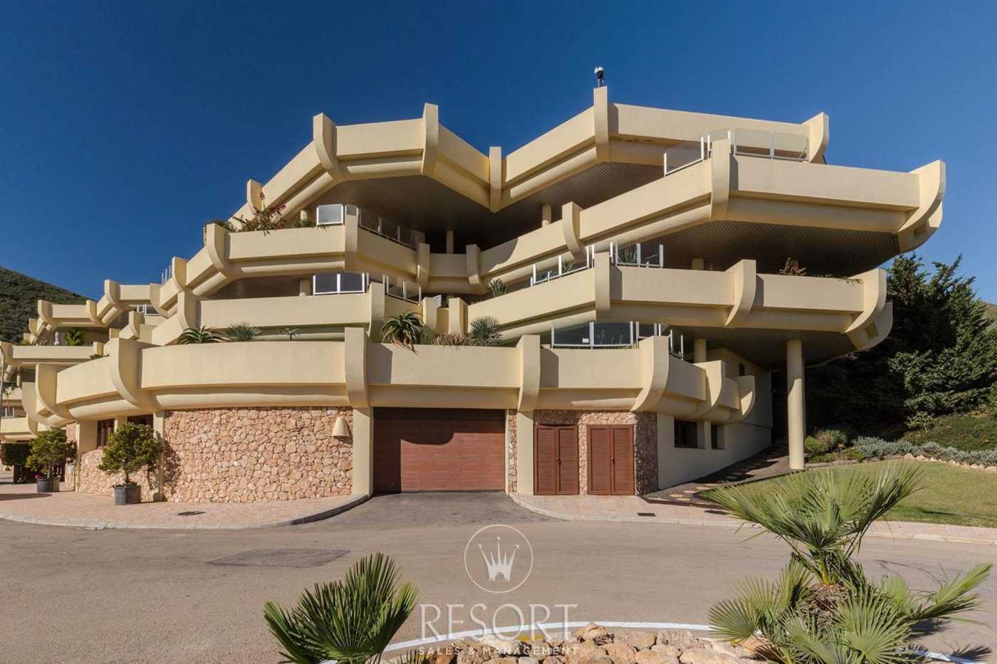 Condominium in Los Blancos, Murcia 12646522