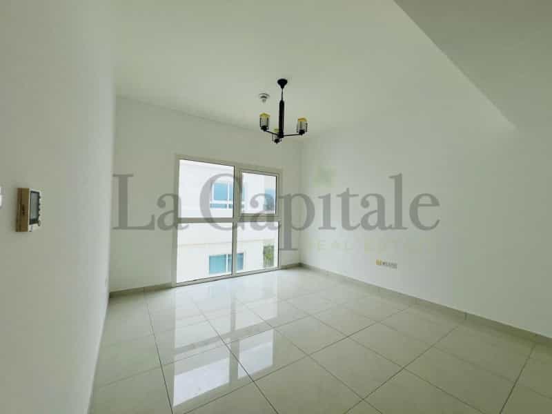 Condominium in Dubai, Dubayy 12646621