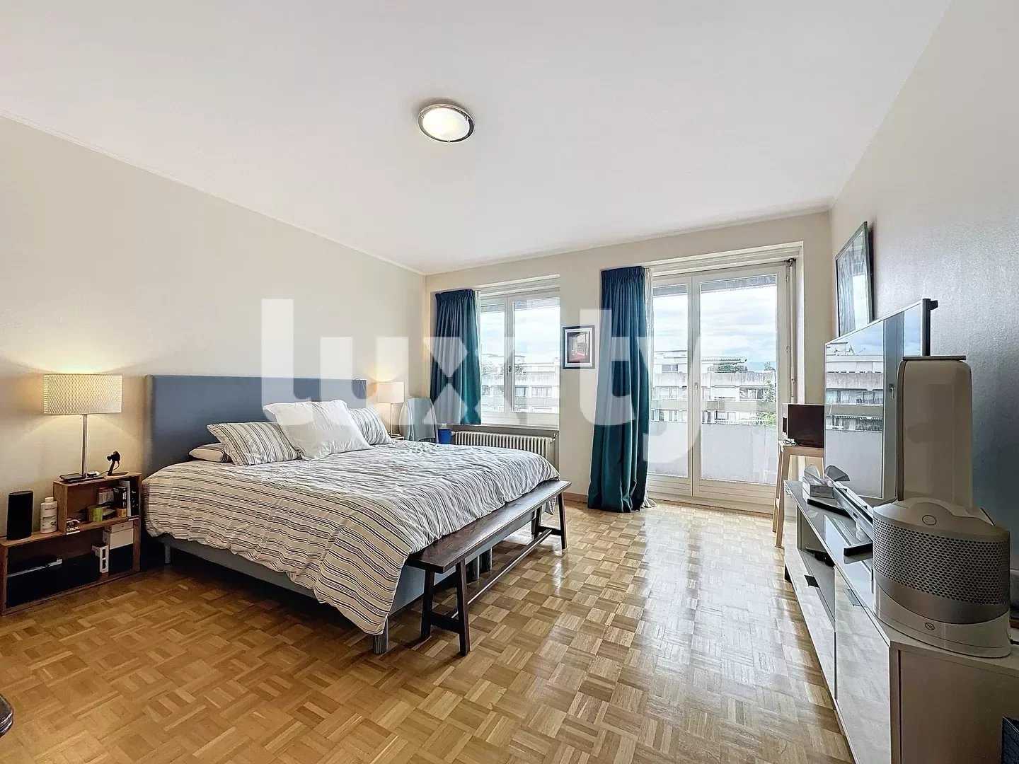 Квартира в Весі, Geneve 12647245
