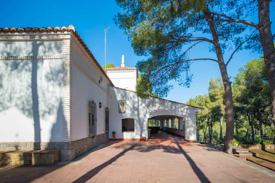 Будинок в Náquera, Valencian Community 12647327