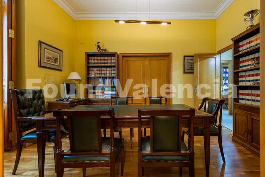 Eigentumswohnung im Valencia, Valencia 12647391