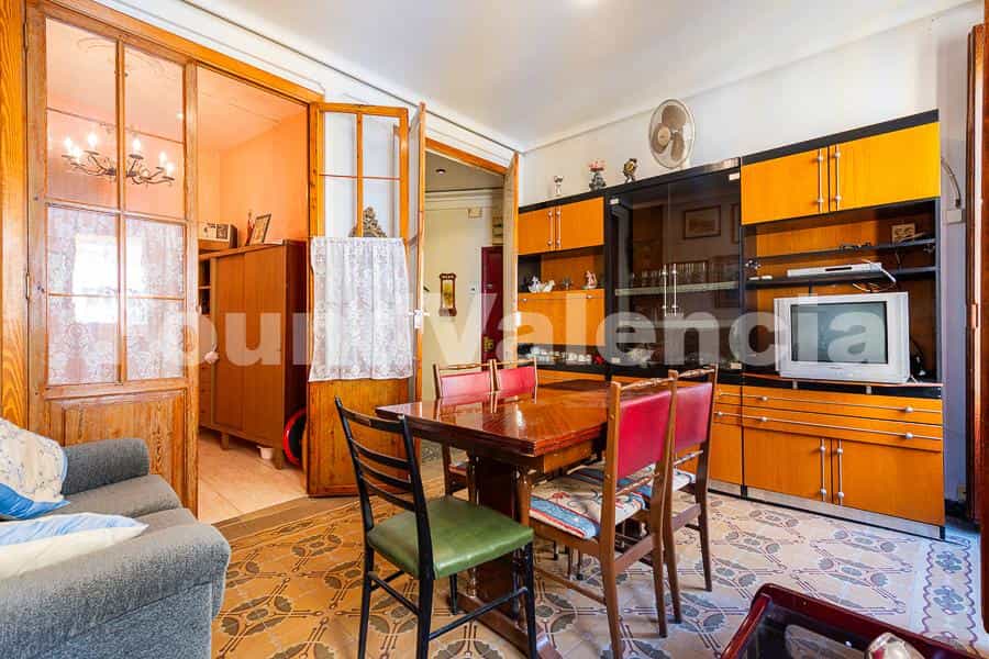 公寓 在 巴倫西亞, 巴倫西亞 12647436