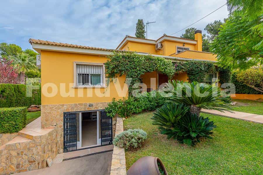 rumah dalam La Eliana, Valencia 12647458