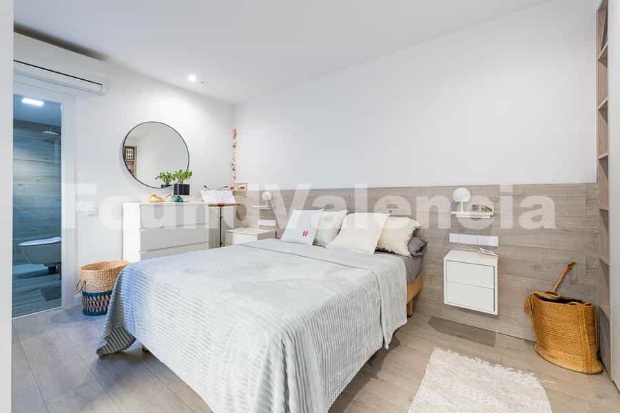 Condominium in Valencia, Valencia 12647521
