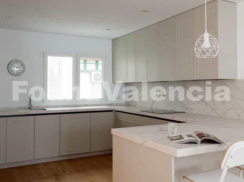 Condominium in Madrid, Madrid 12647526