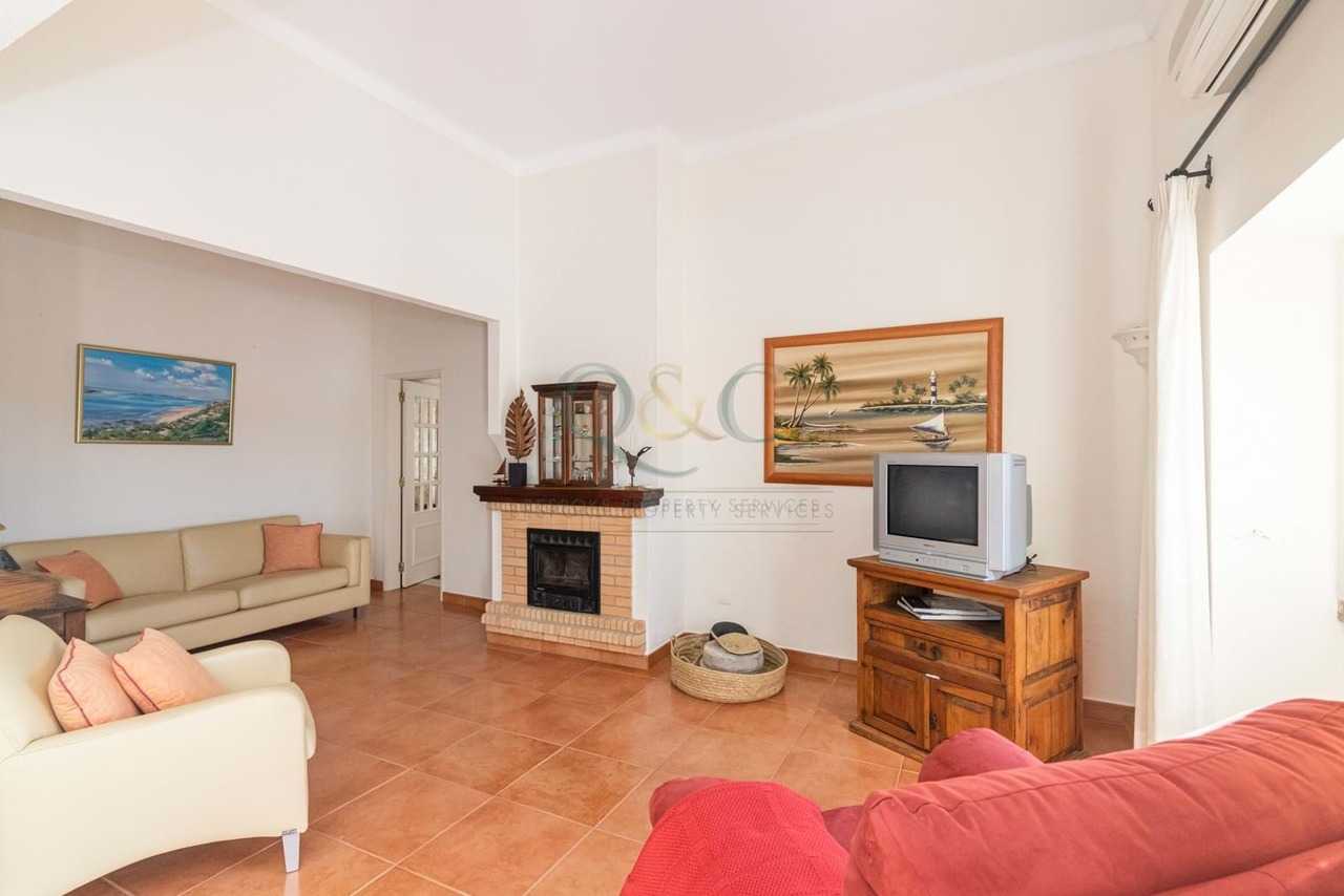 公寓 在 Sao Bras de Alportel, Faro 12648133
