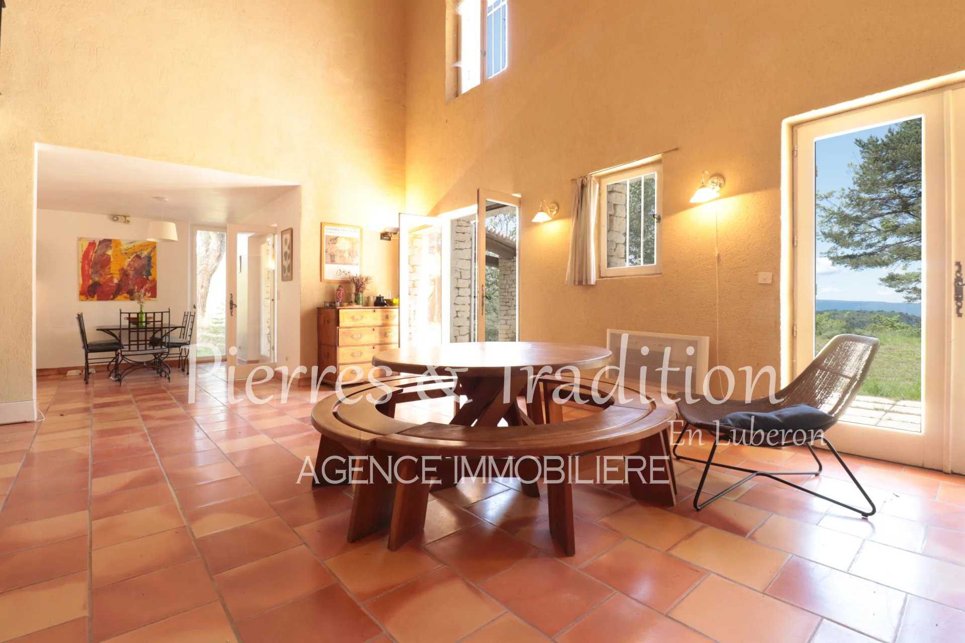 casa no Murs, Provence-Alpes-Cote d'Azur 12648432