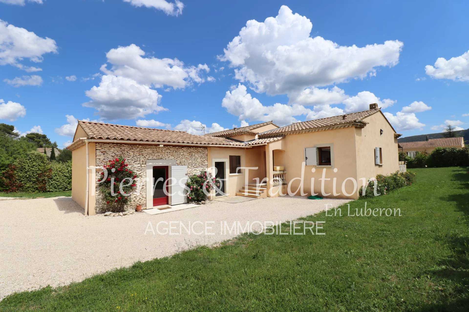 Hus i Lacoste, Provence-Alpes-Cote d'Azur 12648433