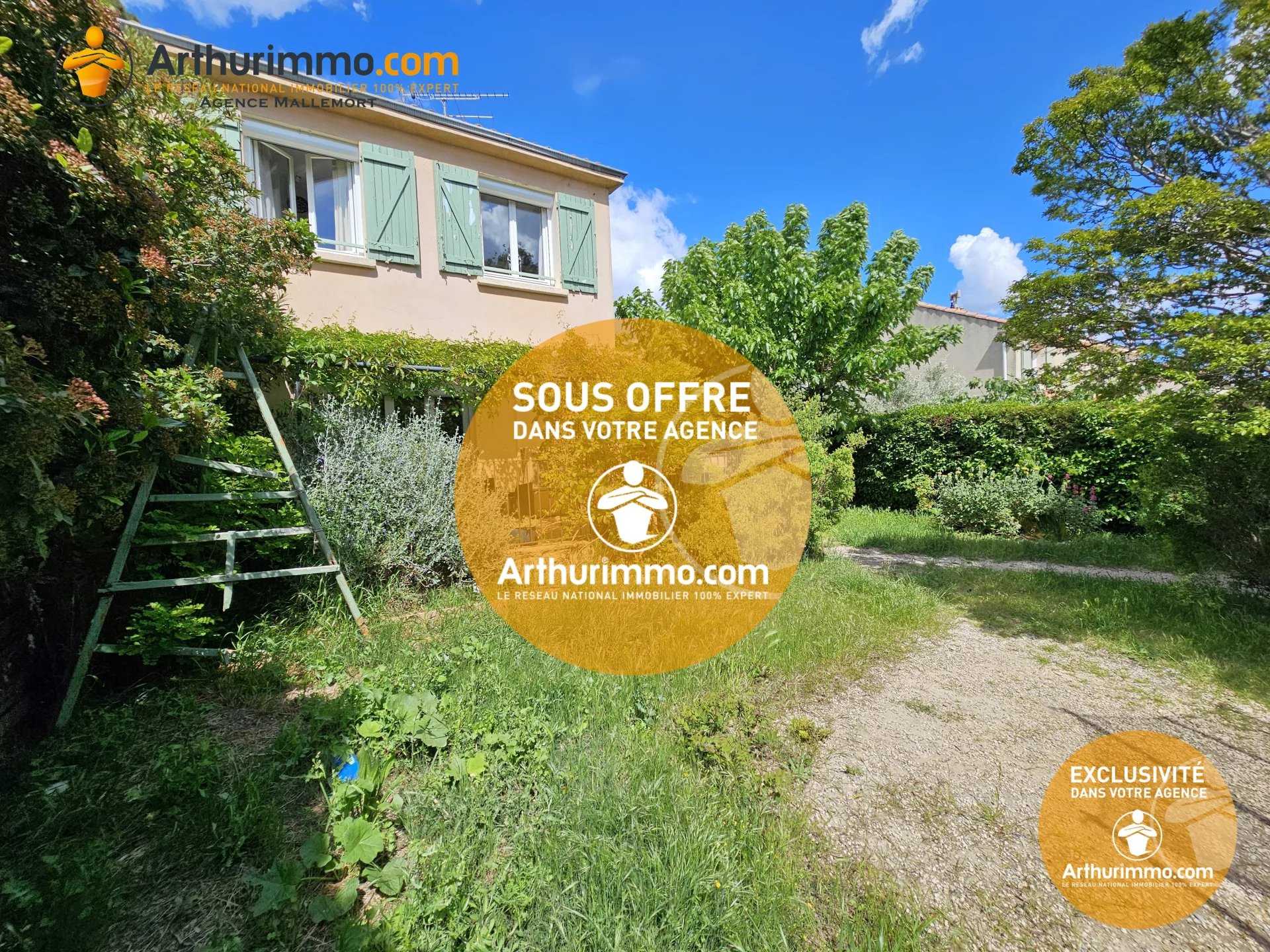 жилой дом в Merindol, Provence-Alpes-Cote d'Azur 12649233