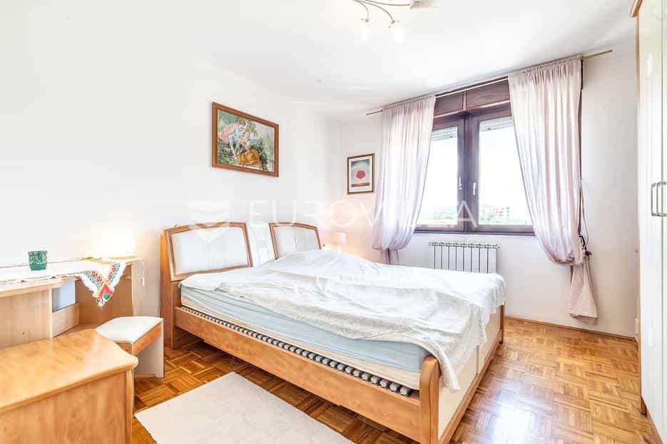 Квартира в Вукомерець, Загреб, град 12650523