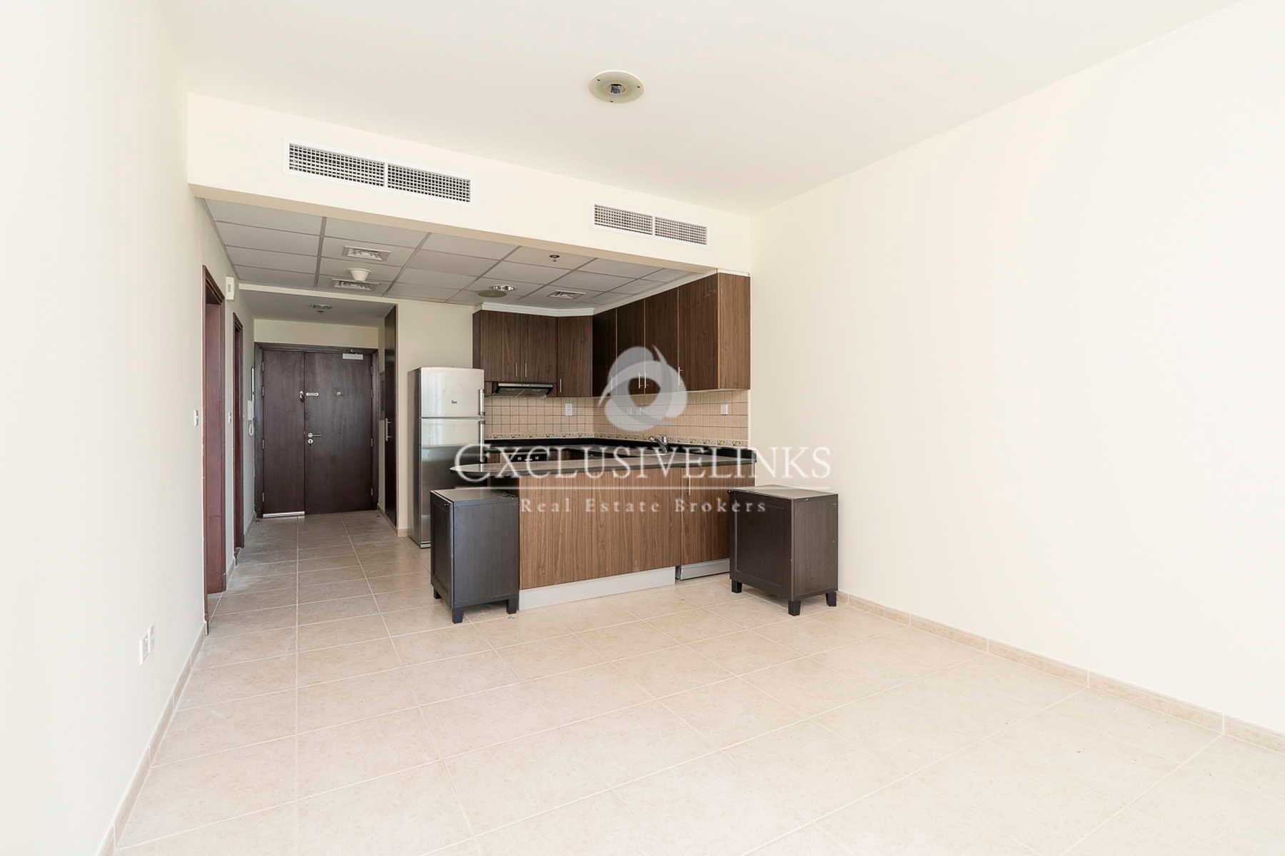 Residencial en Dubai, Dubai 12651066