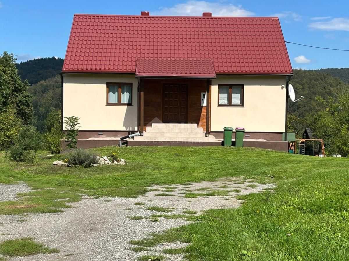 بيت في Vrbovsko, Primorsko-Goranska Zupanija 12651484