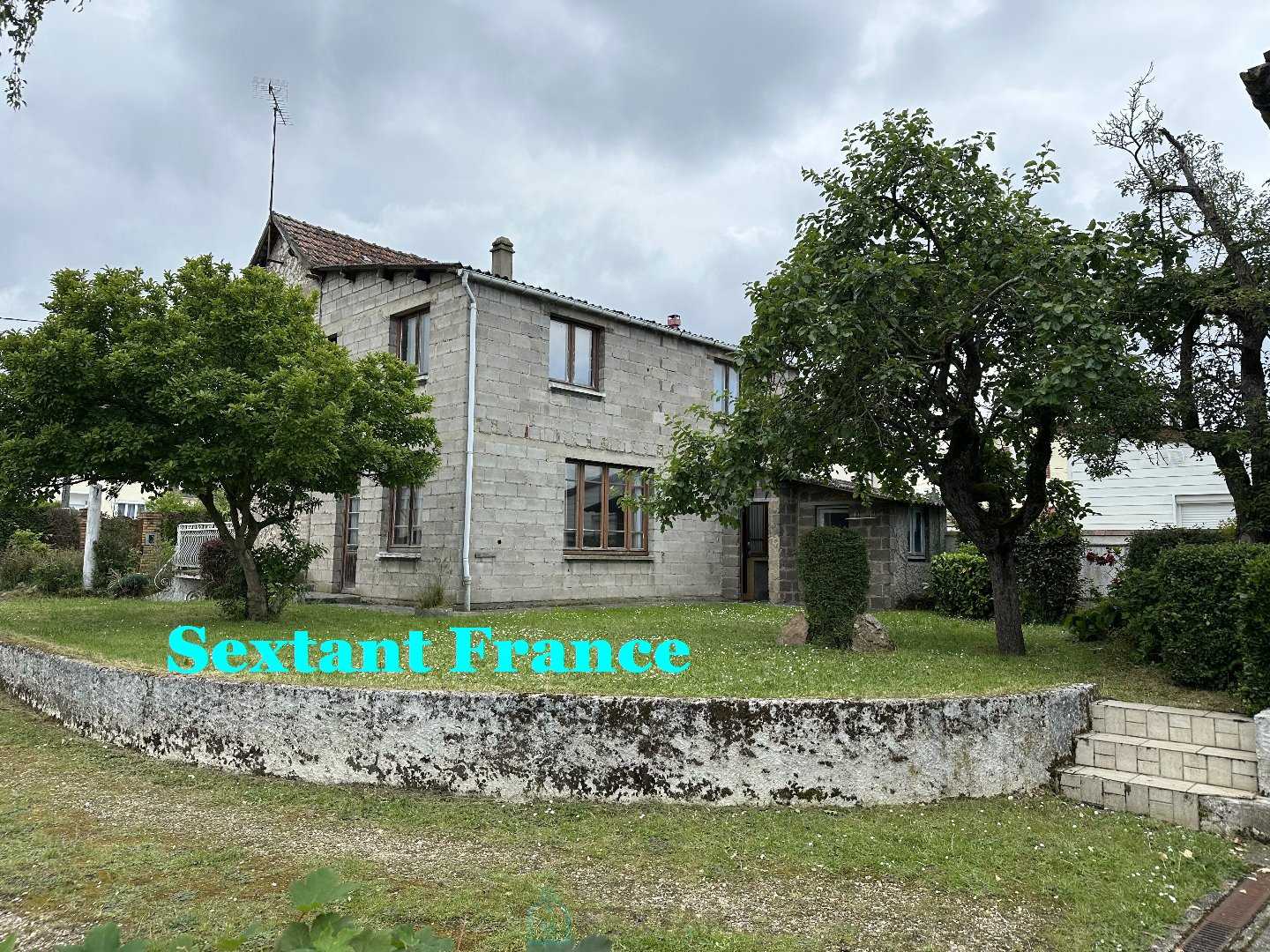 Talo sisään Saint-Etienne-du-Rouvray, Normandie 12653336