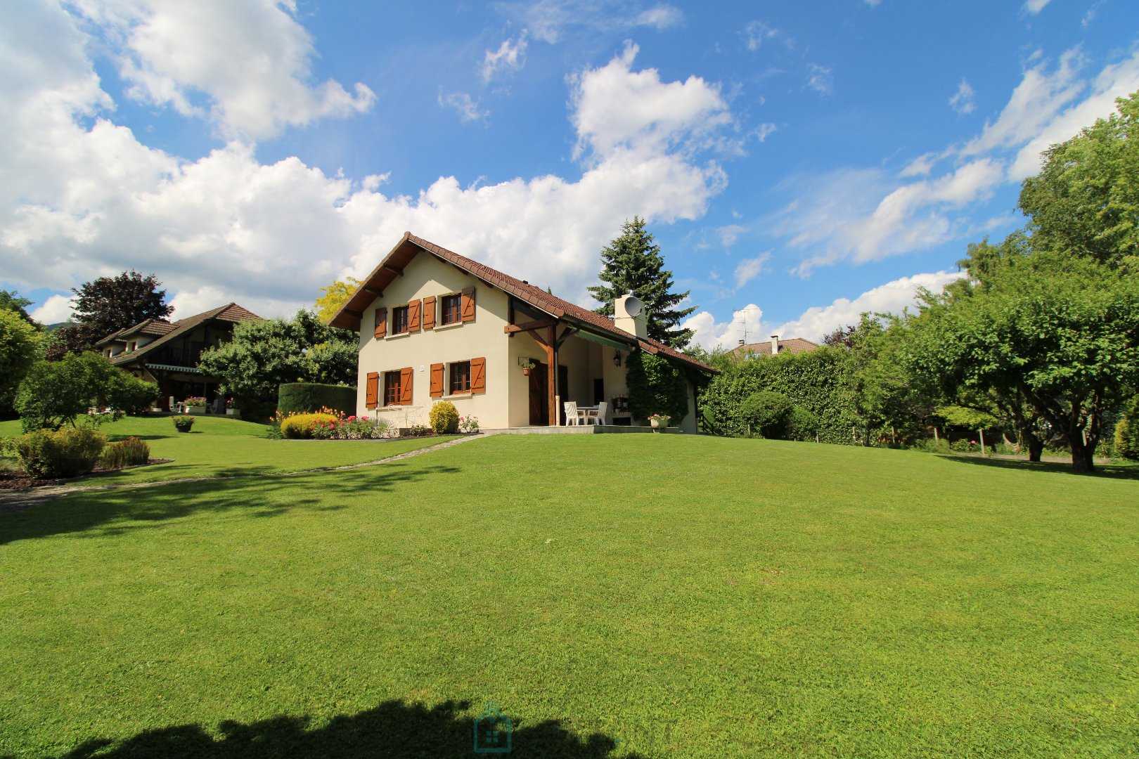 Rumah di Divonne-les-Bains, Auvergne-Rhone-Alpes 12653553