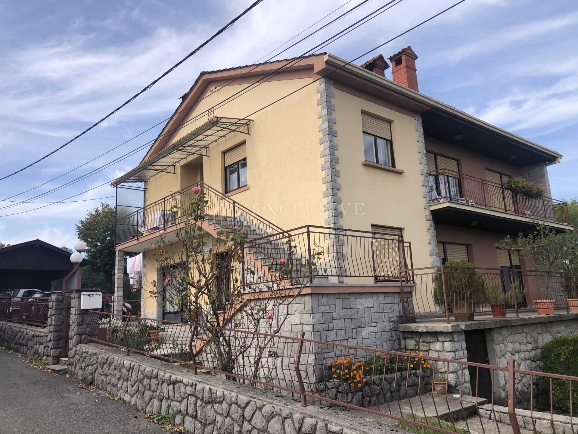 casa en Matulji, Primorsko-Goranska Županija 12653668
