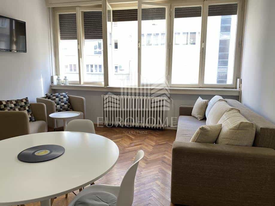 Condominium dans Zagreb, Zagreb, Grad 12655007