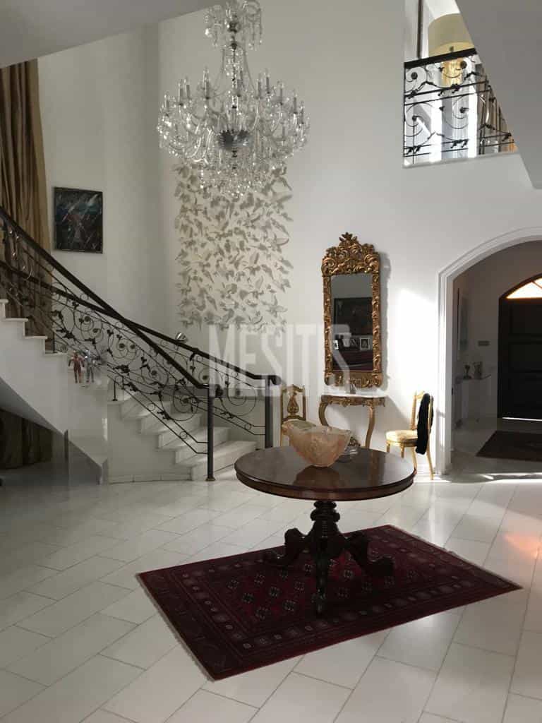 жилой дом в Egkomi, Nicosia 12659792