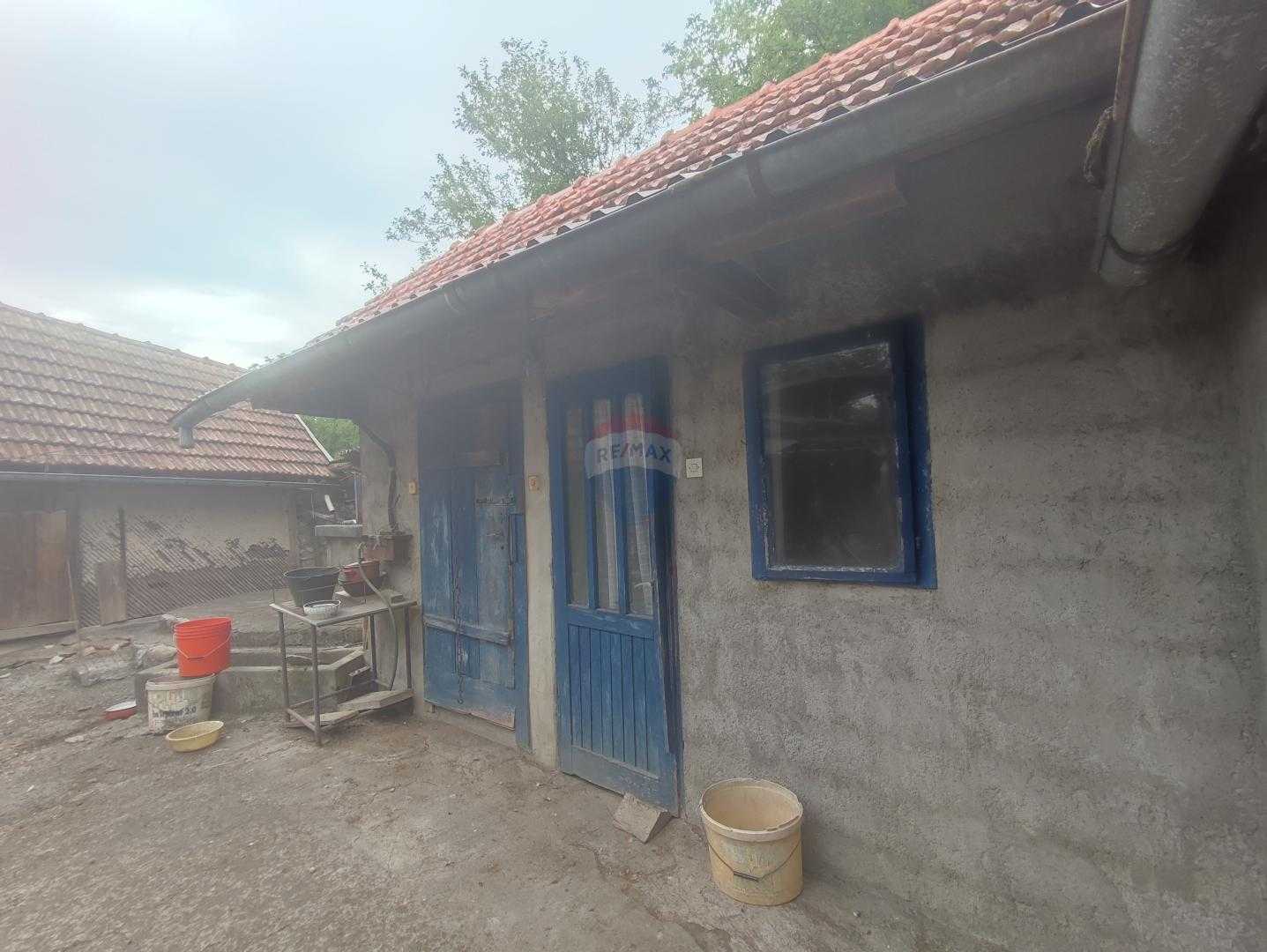 Hus i Tounj, Karlovacka Zupanija 12660584