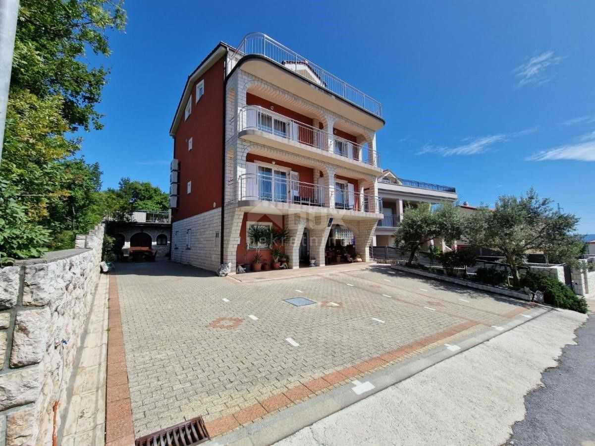 Eigentumswohnung im Crikvenica, Primorsko-Goranska Zupanija 12662126