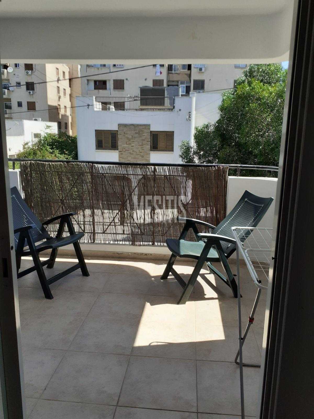 Condominium in Nicosia, Lefkosia 12662354