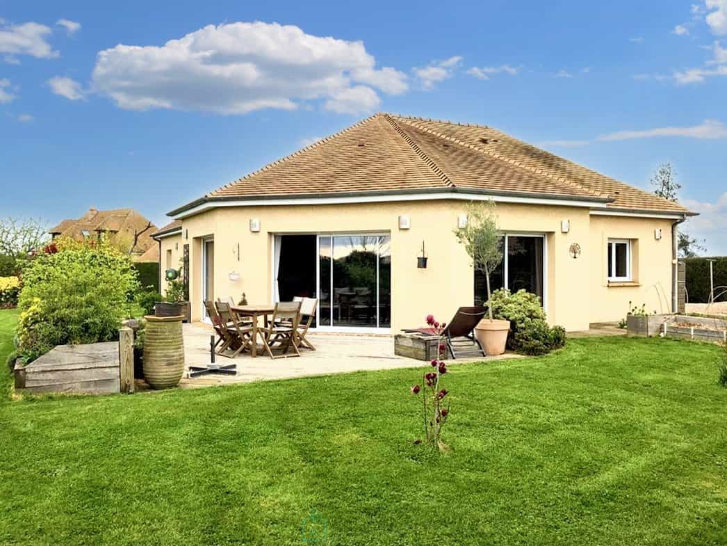 House in Le Neubourg, Normandie 12662389