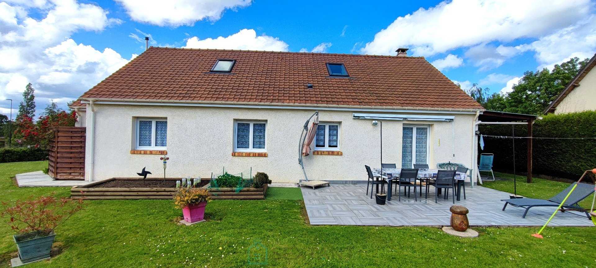 House in Le Neubourg, Normandie 12662401