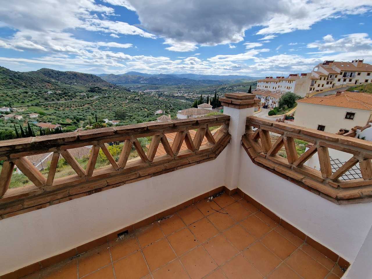 Condominium in Alcaucin, Andalusia 12662514