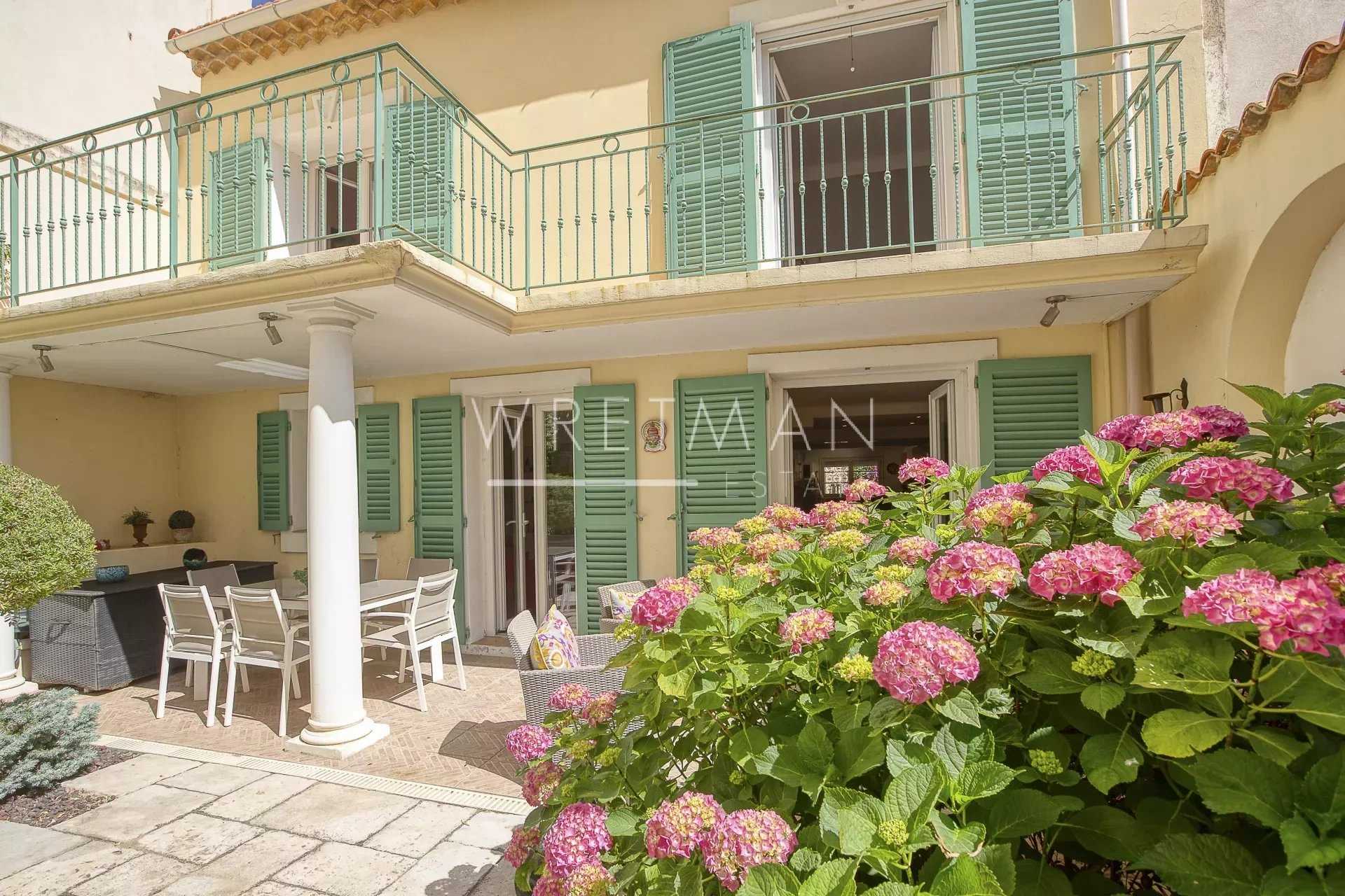 Будинок в Cannes, Alpes-Maritimes 12664551