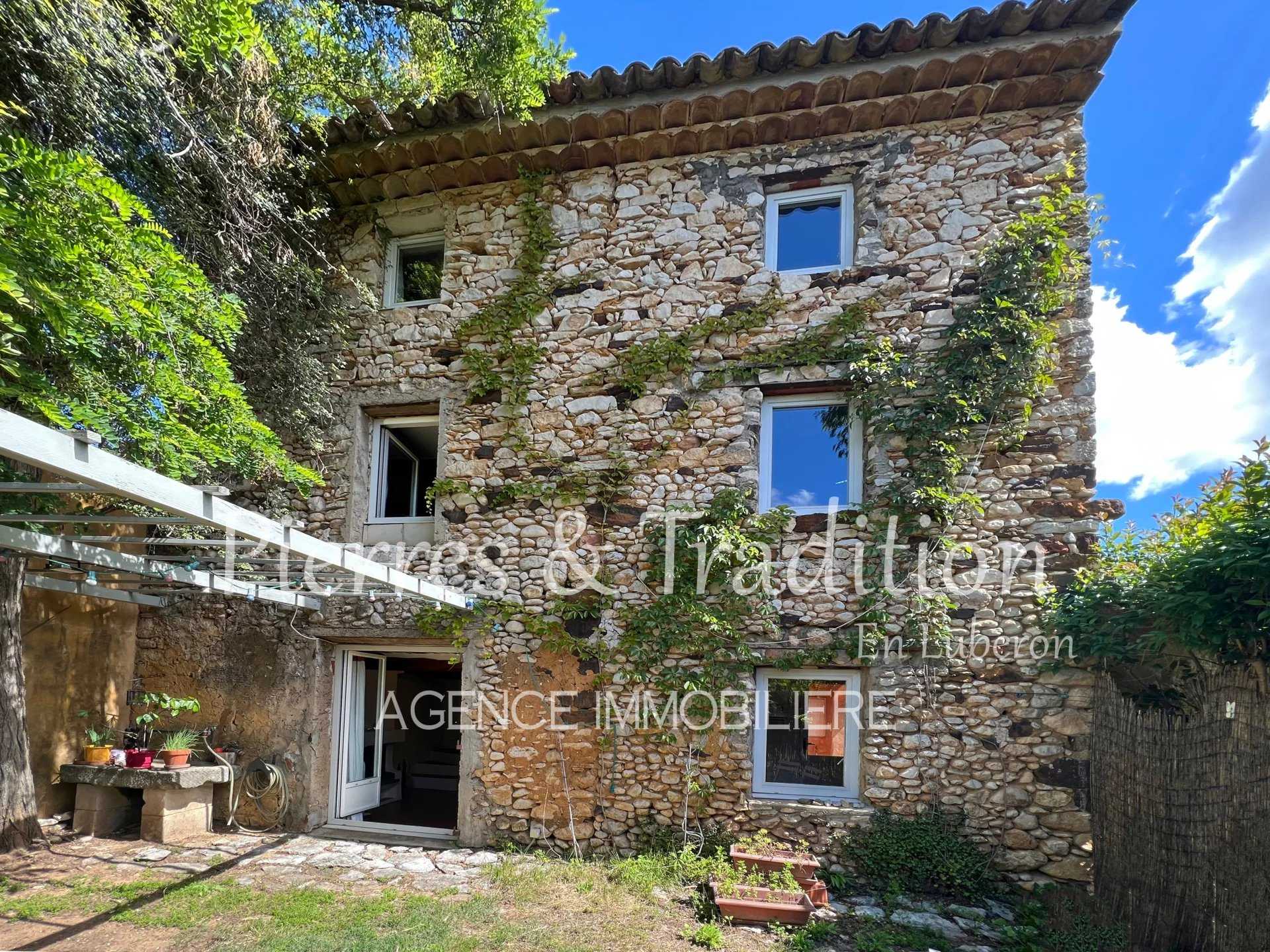 Rumah di Gargas, Provence-Alpes-Cote d'Azur 12664574