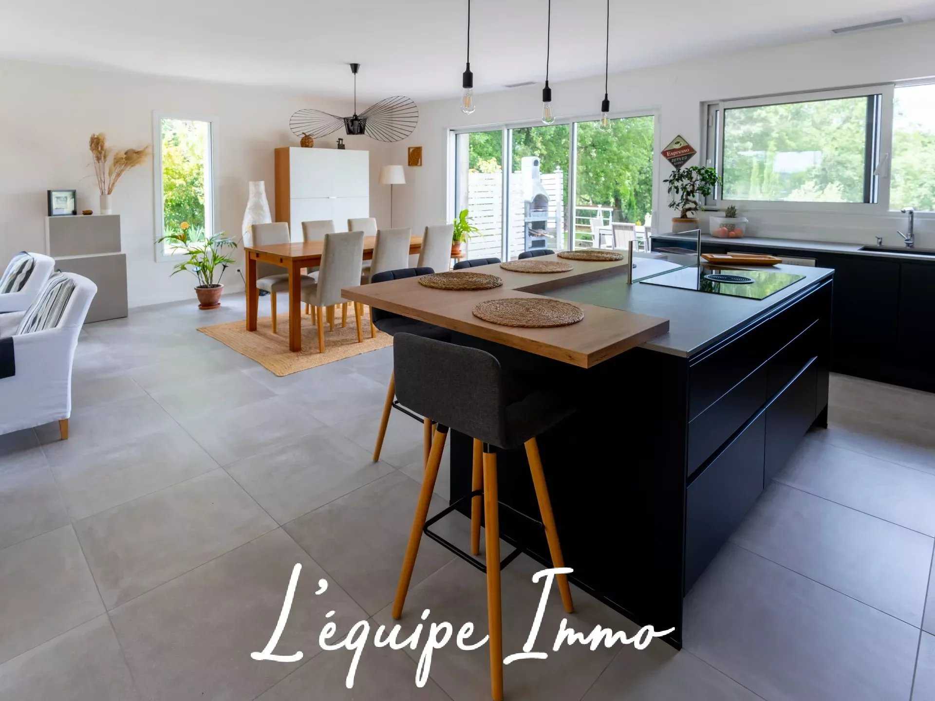 House in L'Isle-Jourdain, Occitanie 12665417