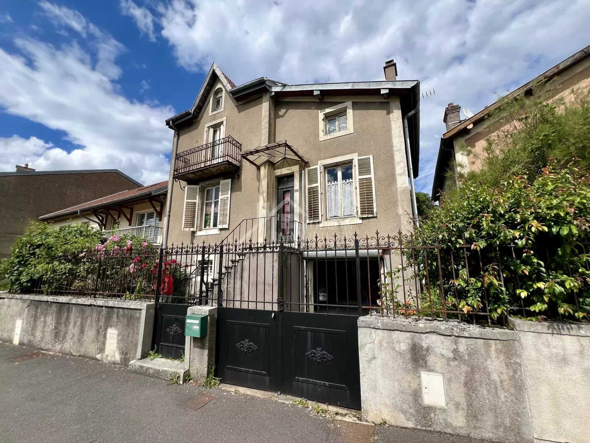 房子 在 Pont-à-Mousson, Meurthe-et-Moselle 12667626