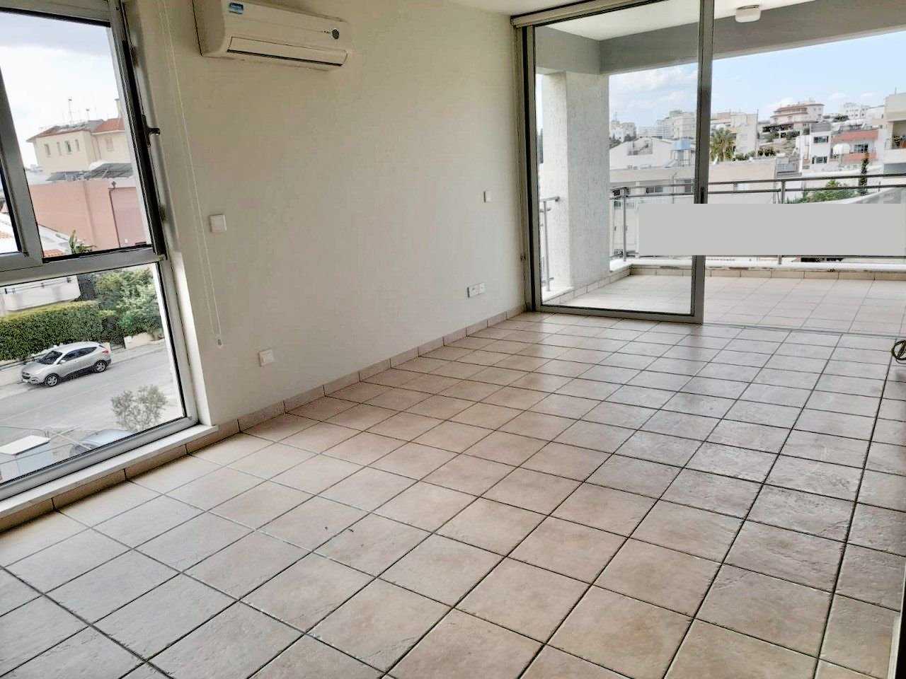 Condominium in Nicosia, Lefkosia 12667935
