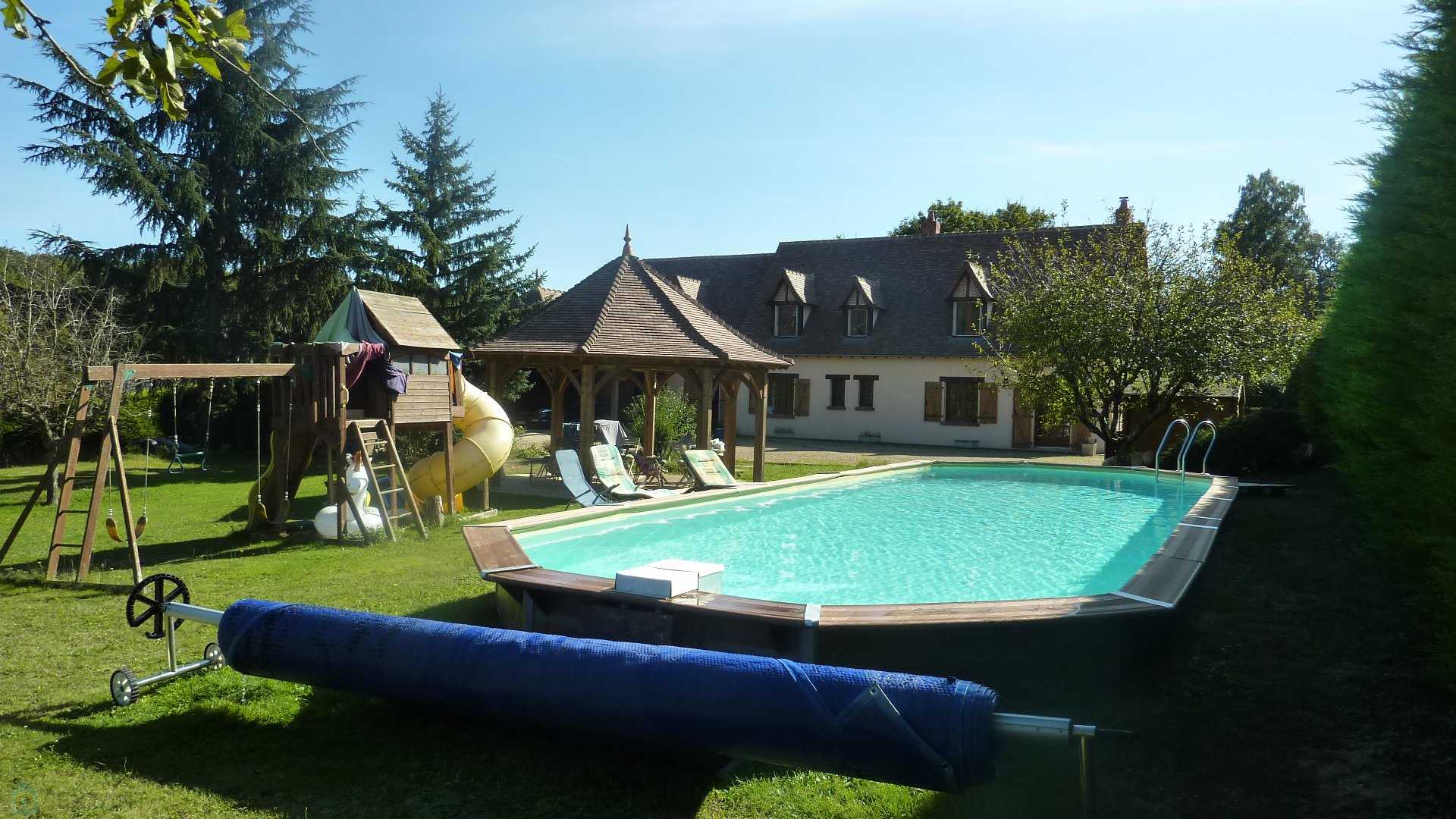 residencial no Rochecorbon, Centre-Val de Loire 12668165