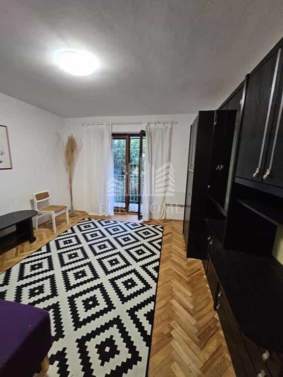 Condominium in Zagreb, Zagreb, Grad 12668271