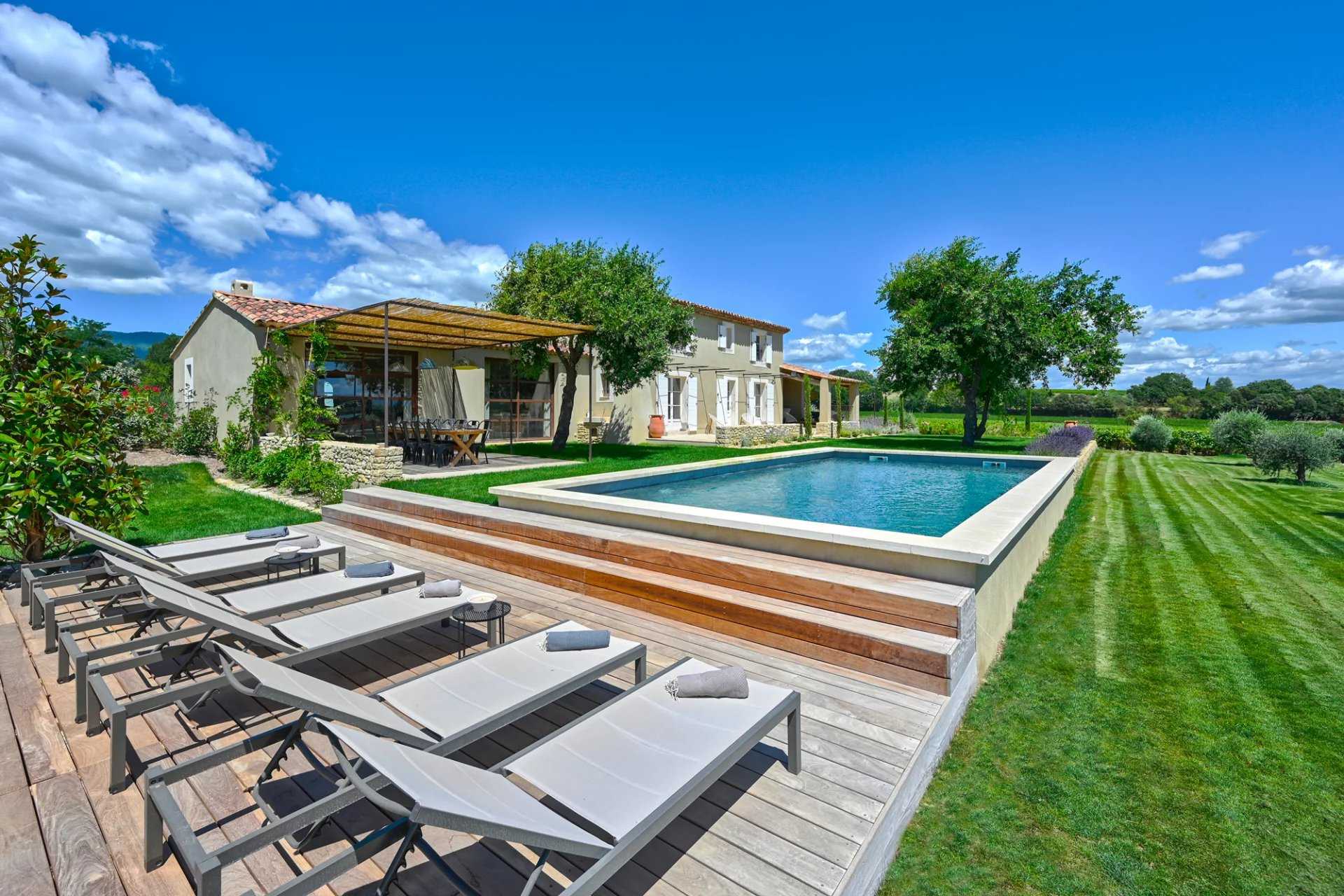 casa no Cucuron, Provence-Alpes-Cote d'Azur 12668511