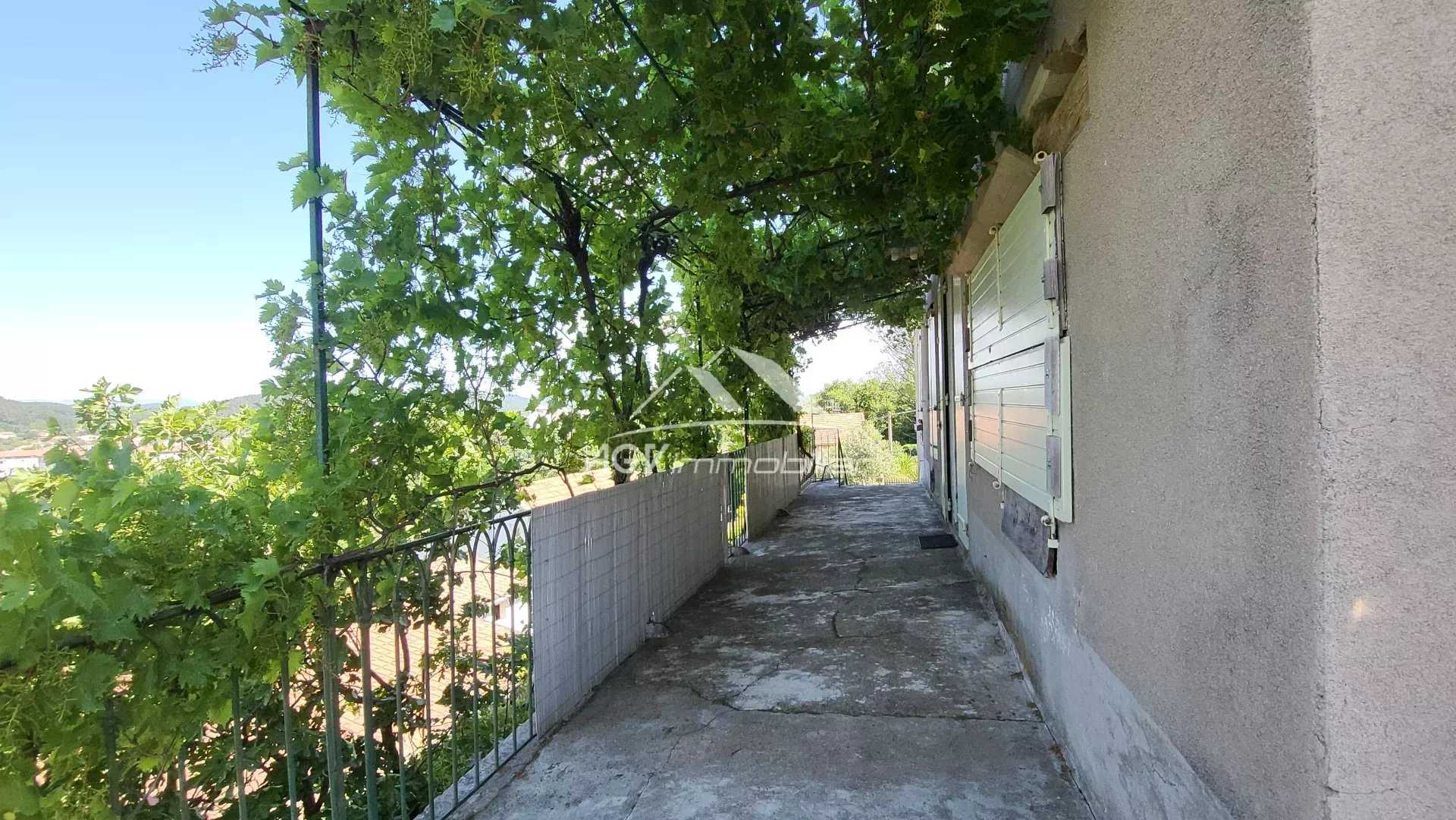 Rumah di Alès, Gard 12669235