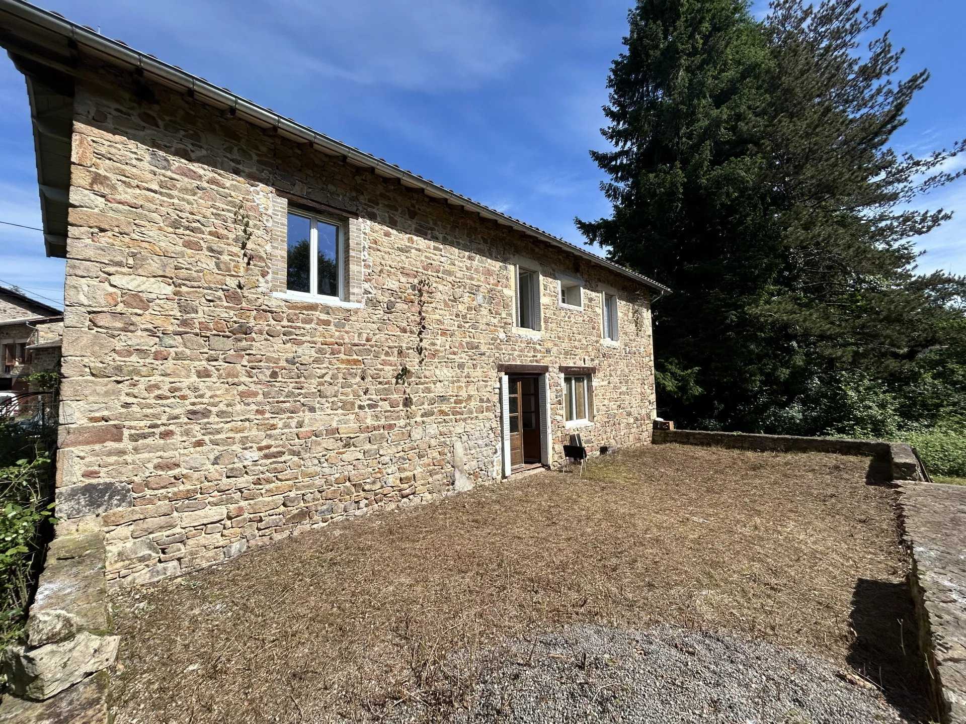 Rumah di Serrieres, Bourgogne-Franche-Comte 12671633