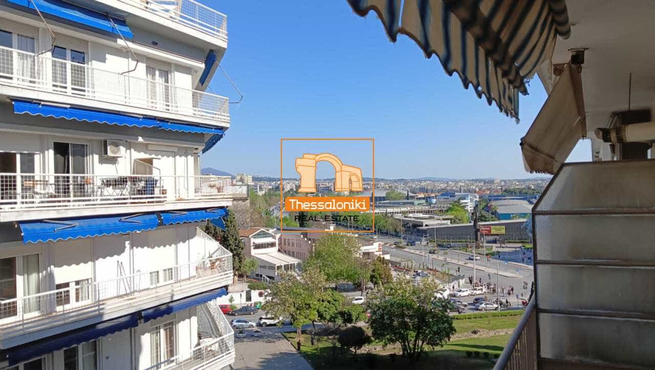 Condominium in Thessaloniki, Kentriki Makedonia 12672967