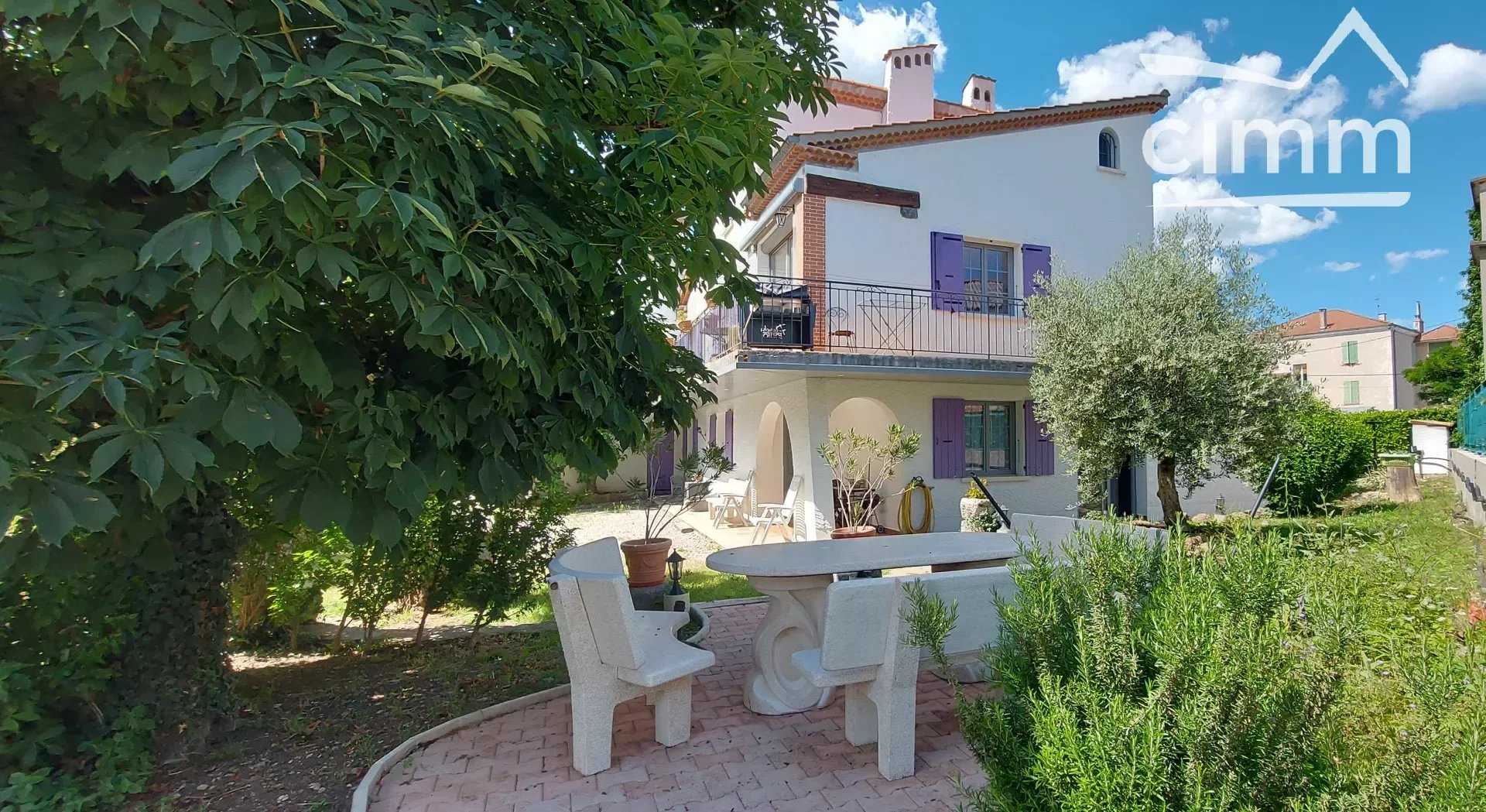Hus i Laragne-Monteglin, Provence-Alpes-Cote d'Azur 12673114